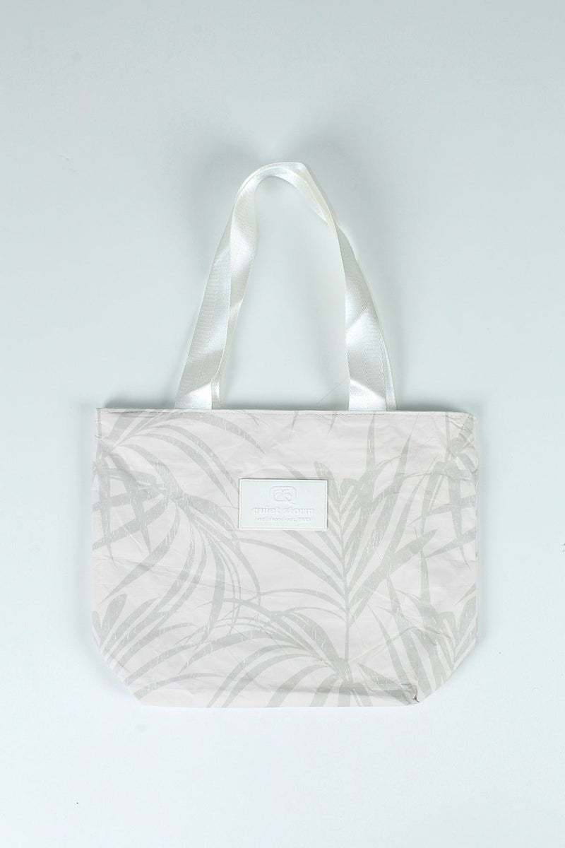 QSSS/BETBAG CAT-Accessories SAND PLM LEAVES / OS Quiet Storm Essential Small Tote