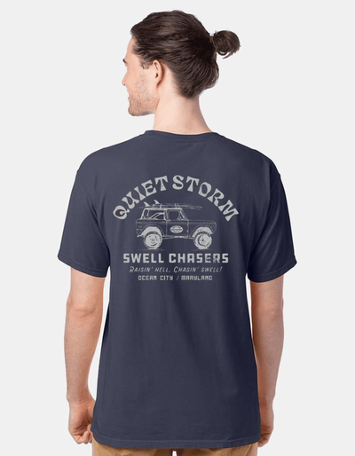 QSSS/GD Unisex ANCHOR SLATE / XS Swell Chasers Short Sleeve Tee
