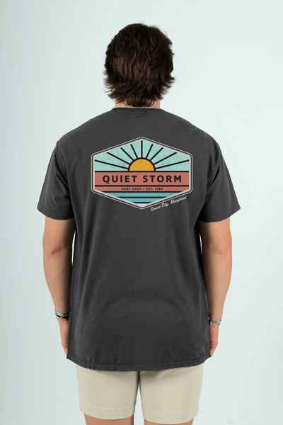 QSSS/GD Unisex NEW RAILROAD / S Sunray Badge Short Sleeve Tee