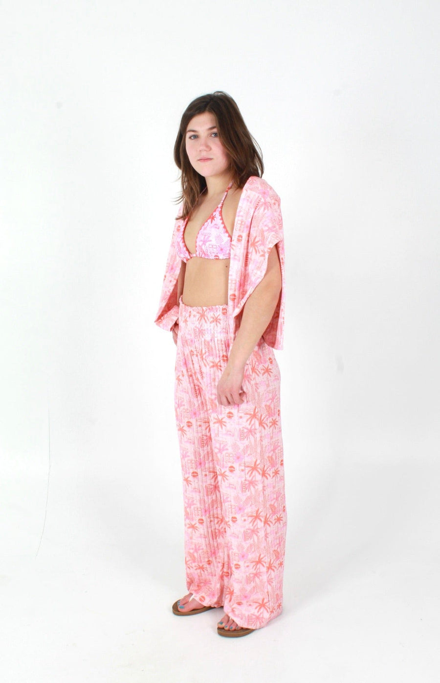 Nalu Kai Lounge – Quiet Storm Surf Shop