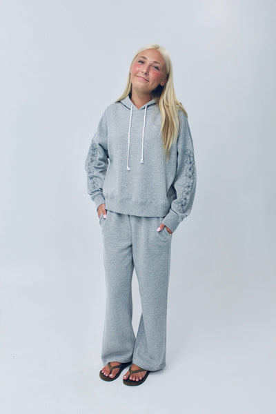 QSSS/REFLEX GEN-Women's LT GREY / XS Women's Hibiscus Embroidered Wide Leg Sweatpant