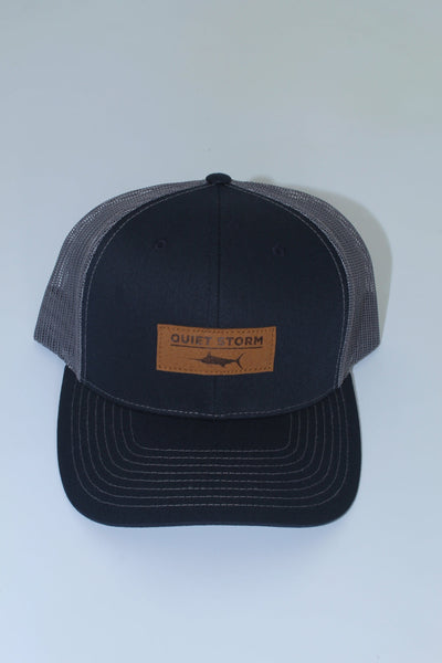 QSSS/RICHARDSON GEN-Men's NAVY/CHAR / OS Leather Marlin Patch Trucker Hat