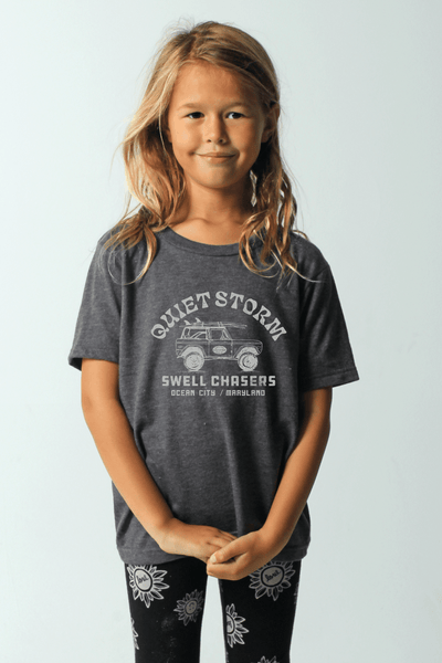 QSSS/TULTEX Unisex HTHR CHARCOAL / XS Youth Swell Chasers Short Sleeve Tee
